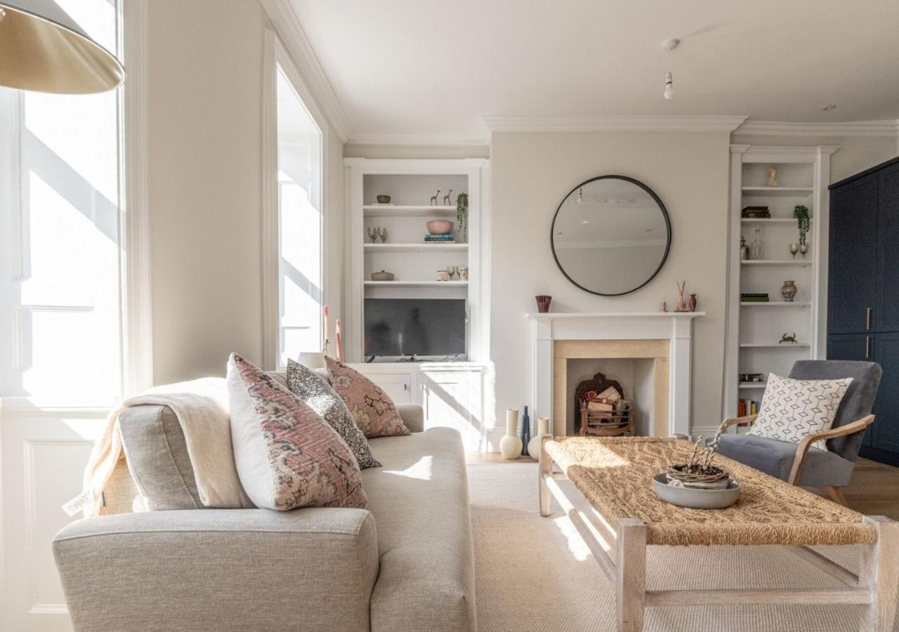 Hitchmans Mews - Stunning 2Bd In Chipping Norton! Apartment Exterior photo