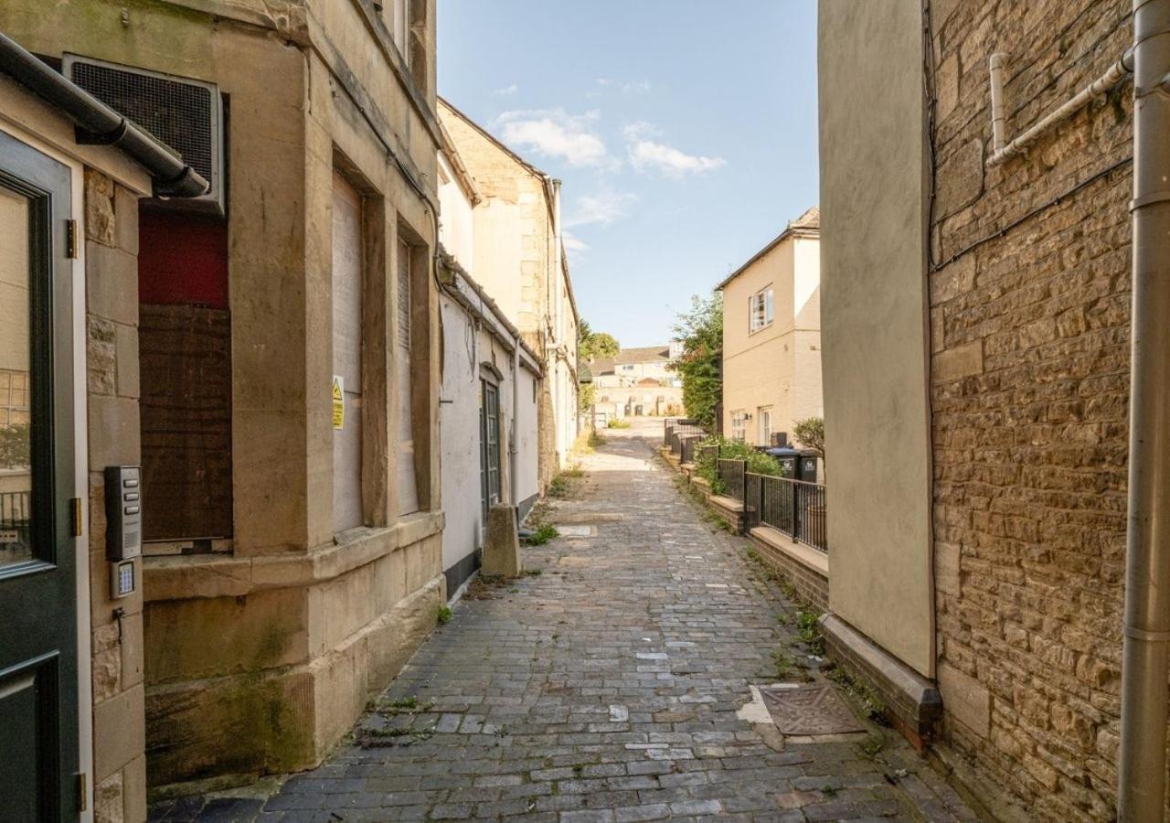 Hitchmans Mews - Stunning 2Bd In Chipping Norton! Apartment Exterior photo